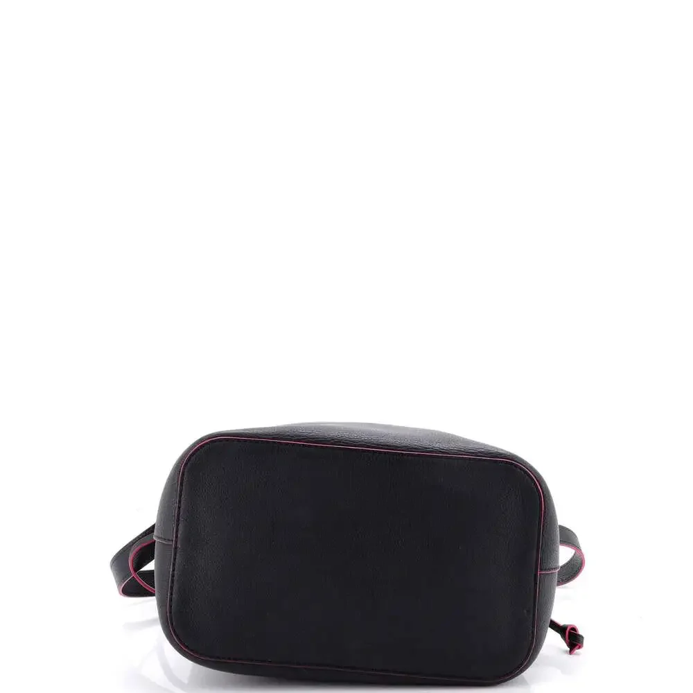 Louis Vuitton Lockme Bucket Bag Leather #243553L22B - Picture 4 of 8